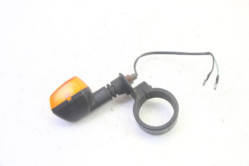 photo de CLIGNOTANT AVANT DROIT KSR TR SM 50 (2015 - 2018) - Autre angle de vue