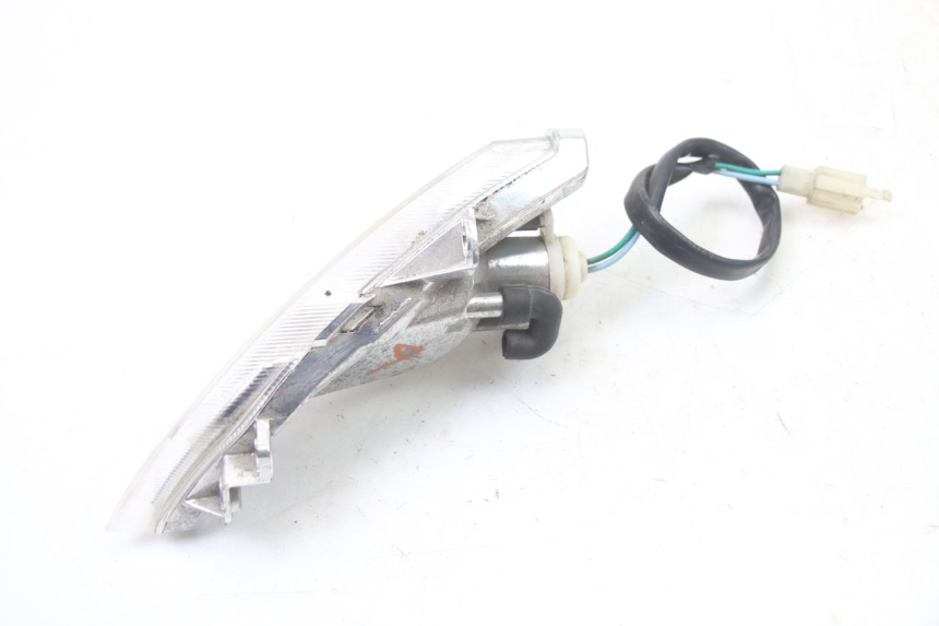 photo de CLIGNOTANT AVANT DROIT PEUGEOT TWEET PRO CARGO 50 (2018 - 2020)