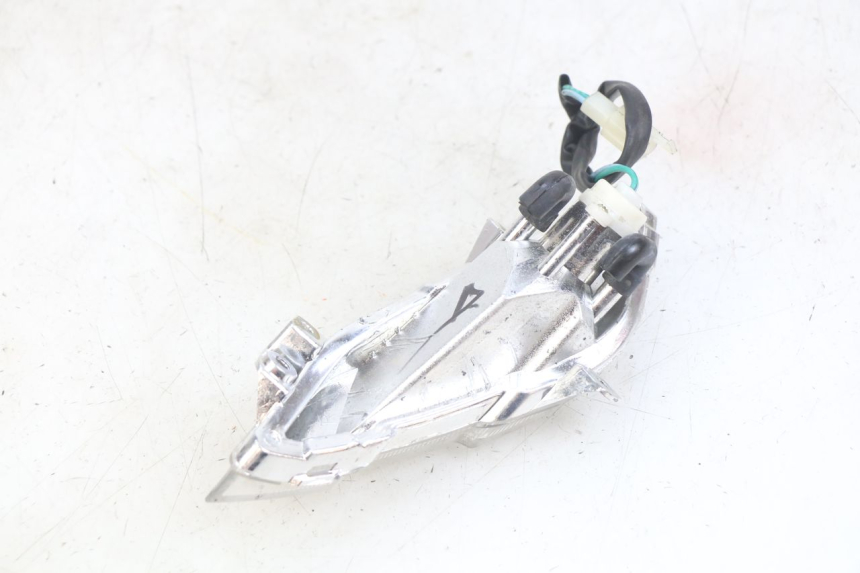 photo de CLIGNOTANT AVANT DROIT PEUGEOT TWEET 125 (2018 - 2021)