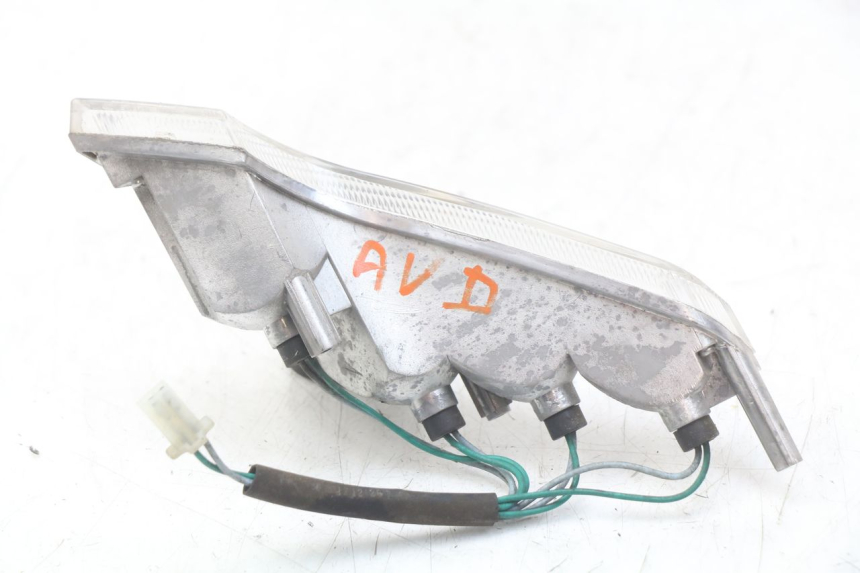 photo de CLIGNOTANT AVANT DROIT PEUGEOT VIVACITY 125 (2010 - 2017)