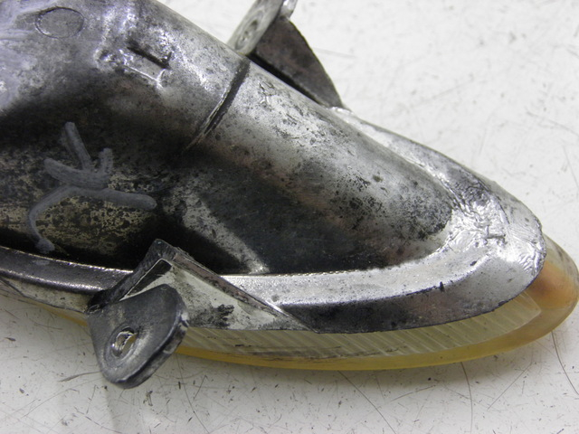 photo de CLIGNOTANT AVANT GAUCHE BHM REVENGER 50 (2009 - 2015) - Autre angle de vue