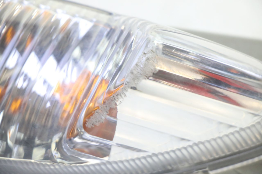 photo de CLIGNOTANT AVANT GAUCHE SUZUKI BURGMAN 125 (2007 - 2014)