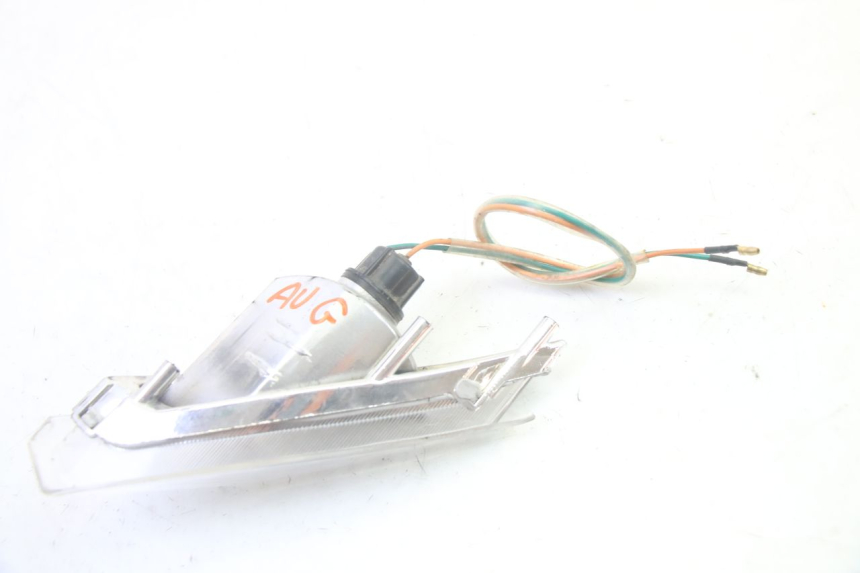 photo de CLIGNOTANT AVANT GAUCHE SYM CROX 4T 50 (2016 - 2023) - Autre angle de vue