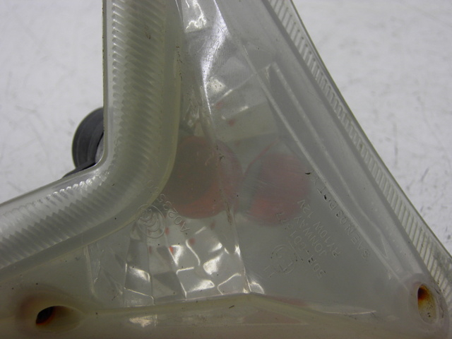 photo de CLIGNOTANT AVANT GAUCHE EUROCKA MATADOR 4T 50 (2010 - 2016) - Autre angle de vue