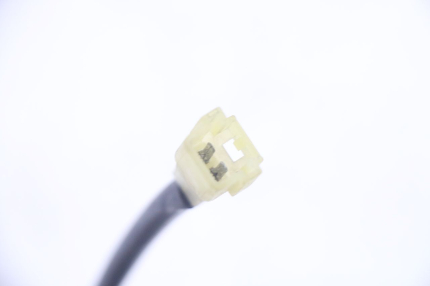 photo de CLIGNOTANT AVANT GAUCHE YAMAHA FJR ABS 1300 (2006 - 2012) - Gros plan technique