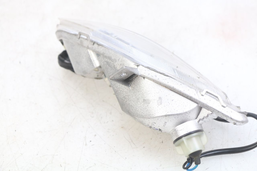 photo de CLIGNOTANT AVANT GAUCHE PIAGGIO FLY 4T 50 (2013 - 2017)