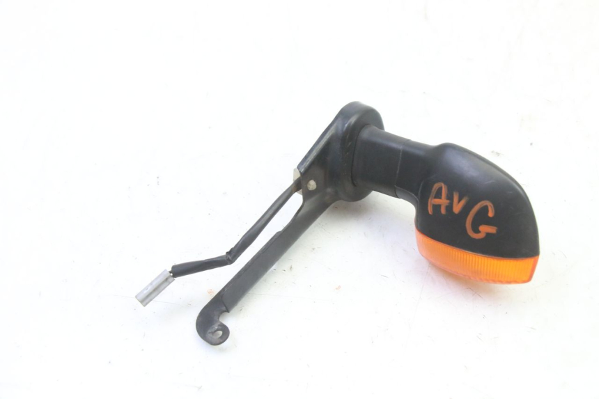 photo de CLIGNOTANT AVANT GAUCHE YAMAHA FZ6 FAZER S2 600 (2007 - 2011)