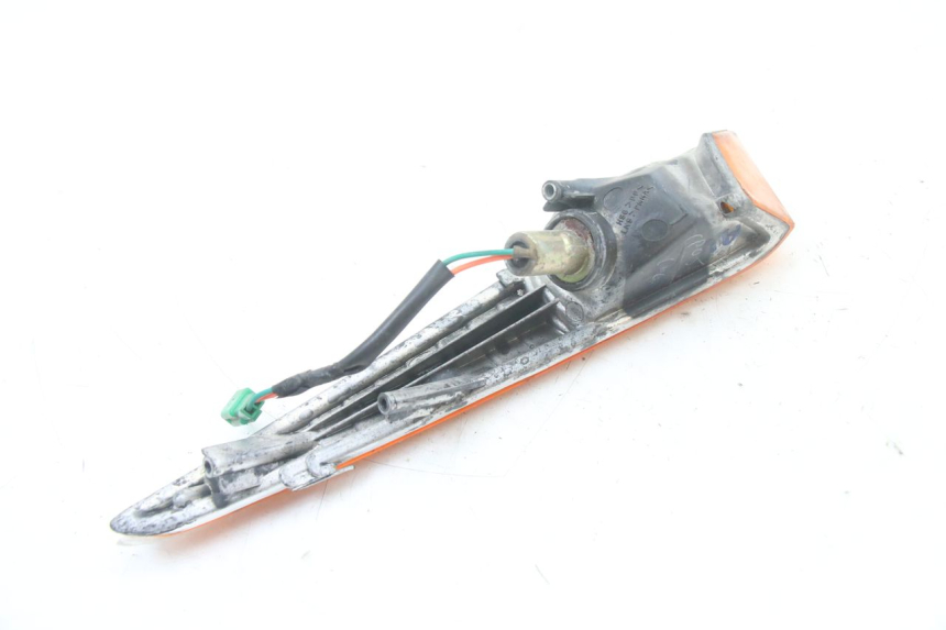 photo de CLIGNOTANT AVANT GAUCHE HONDA SCV LEAD 100 (2003 - 2007)