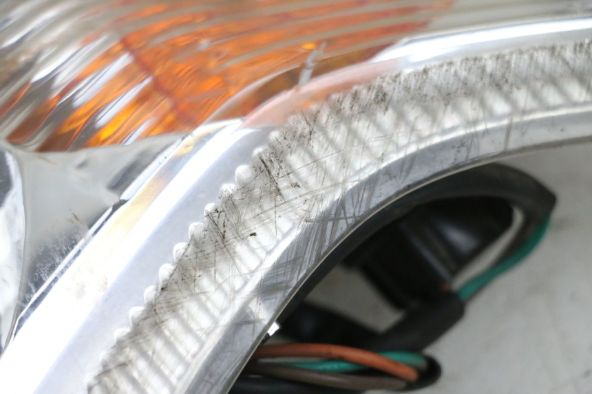 photo de CLIGNOTANT AVANT GAUCHE KYMCO LIKE 125 (2009 - 2016) - Marquages et références