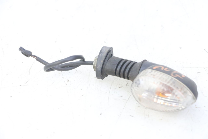 photo de CLIGNOTANT AVANT GAUCHE PIAGGIO MP3 LT 300 (2010 - 2016)