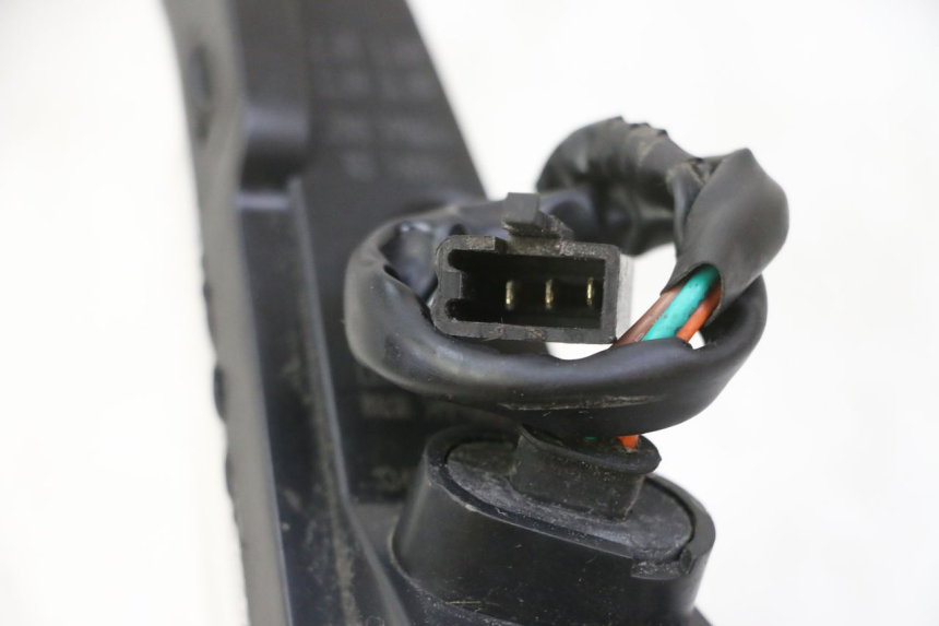 photo de CLIGNOTANT AVANT GAUCHE KYMCO LIKE 4T 50 (2019 - 2025)