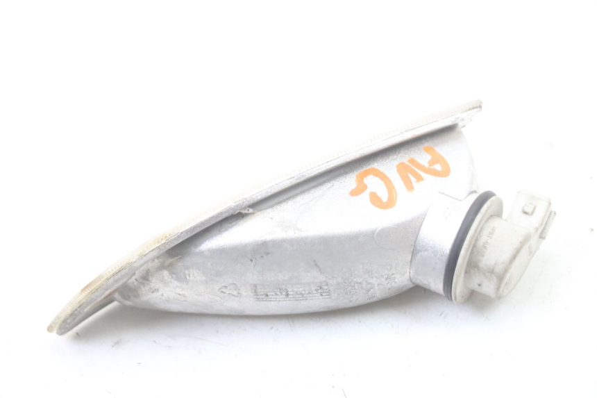 photo de CLIGNOTANT AVANT GAUCHE PIAGGIO VESPA LX 2T 50 (2005 - 2013)