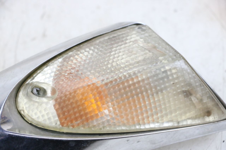 photo de CLIGNOTANT AVANT GAUCHE PIAGGIO XEVO - X EVO 125 (2007 - 2016)