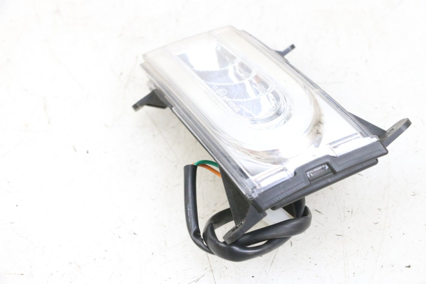 photo de CLIGNOTANT AVANT GAUCHE EFUN PUSA 1 - Vue d’ensemble