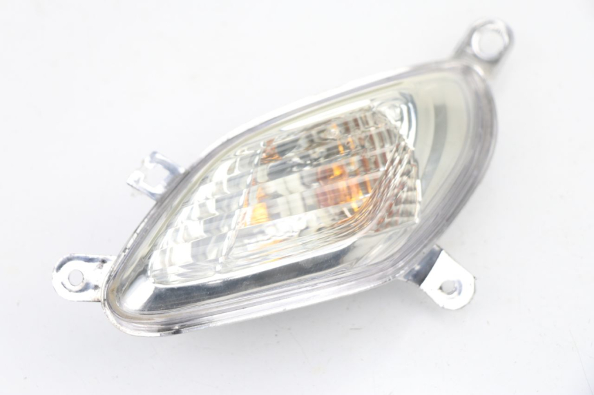 photo de CLIGNOTANT AVANT GAUCHE JM MOTORS SANTANA 50 (2014 - 2020)