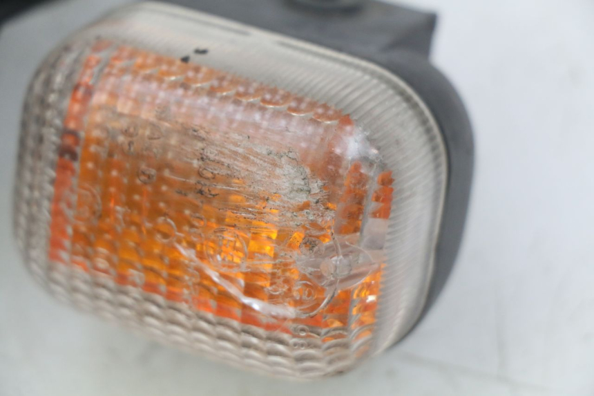 photo de CLIGNOTANT AVANT GAUCHE MBK STUNT NAKED 50 (2004 - 2018)