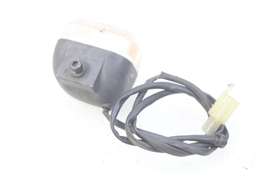 photo de CLIGNOTANT AVANT GAUCHE MBK STUNT NAKED 50 (2004 - 2018)