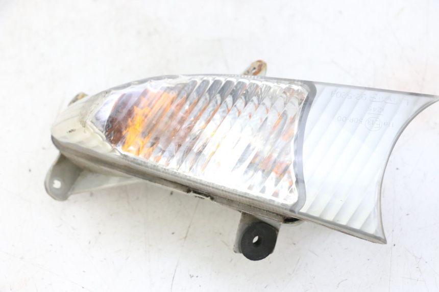 photo de CLIGNOTANT AVANT GAUCHE SUZUKI BURGMAN 125 (2007 - 2014)