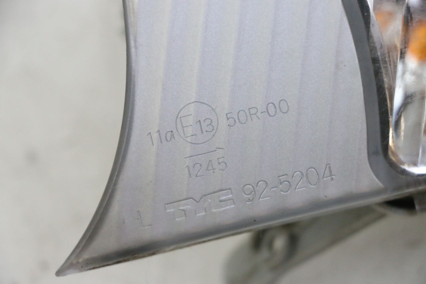 photo de CLIGNOTANT AVANT GAUCHE SUZUKI BURGMAN 125 (2007 - 2014)