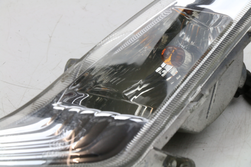 photo de CLIGNOTANT AVANT GAUCHE SYM FIDDLE 2 S 125 (2012 - 2014)