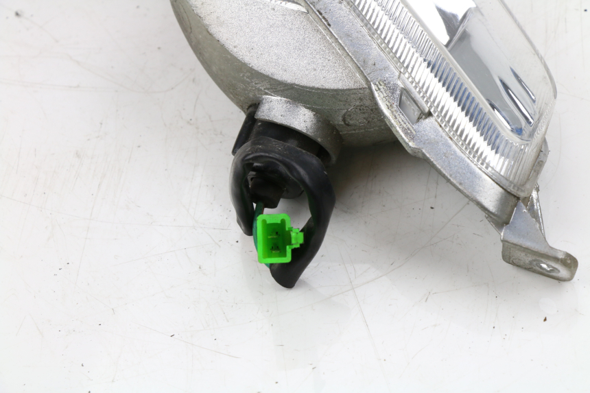 photo de CLIGNOTANT AVANT GAUCHE SYM FIDDLE 2 S 125 (2012 - 2014)