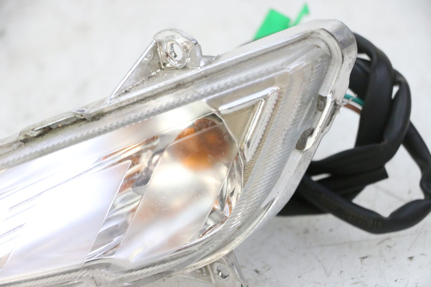 photo de CLIGNOTANT AVANT GAUCHE PEUGEOT TWEET 4T 50 (2018 - 2020)