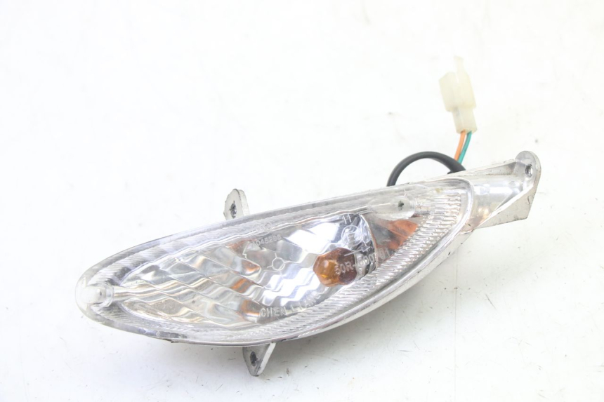 photo de CLIGNOTANT AVANT GAUCHE PEUGEOT V-CLIC VCLIC 50 (2007 - 2013)