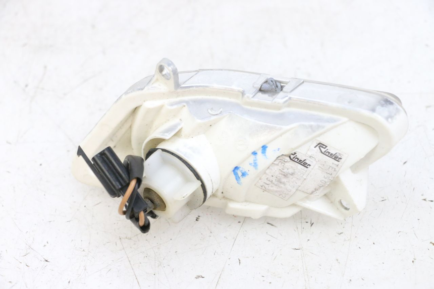 photo de CLIGNOTANT AVANT GAUCHE YAMAHA XMAX X-MAX 125 (2006 - 2009) - Vue d’ensemble