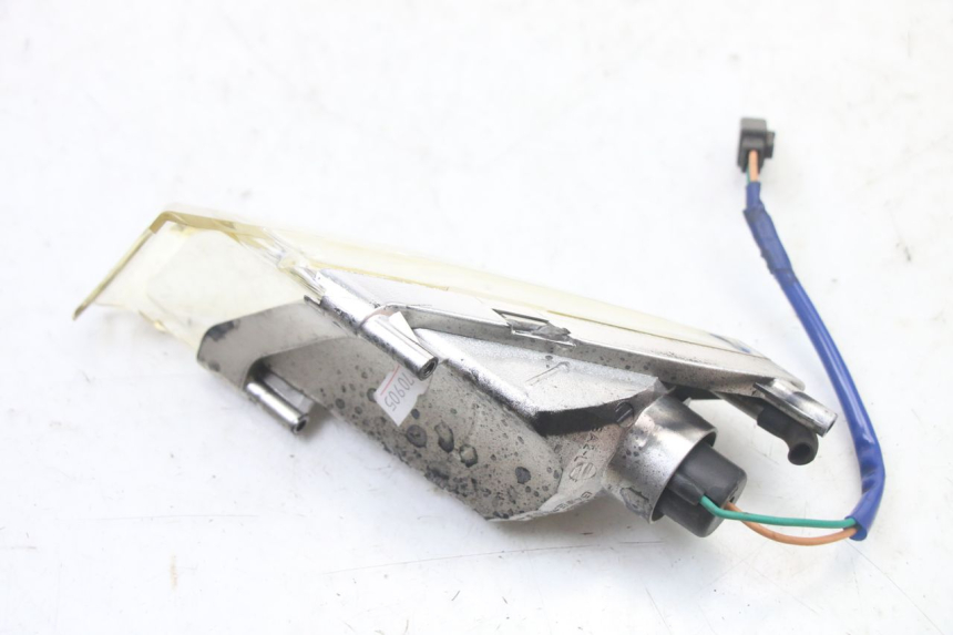 photo de CLIGNOTANT AVANT GAUCHE KYMCO XCITING 500 (2007 - 2010)