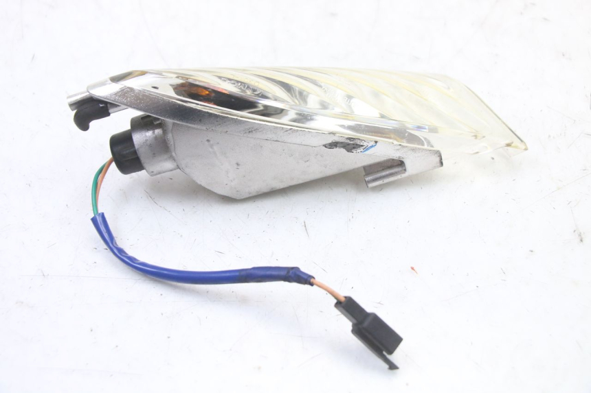 photo de CLIGNOTANT AVANT GAUCHE KYMCO XCITING 500 (2007 - 2010)