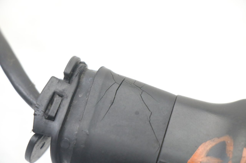 photo de CLIGNOTANT AVANT GAUCHE YAMAHA XJ6 600 (2008 - 2016)