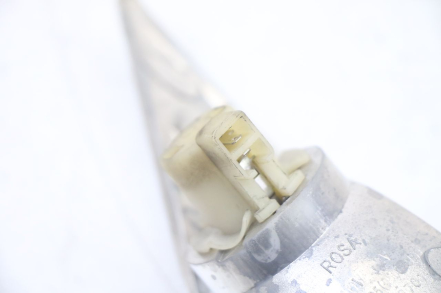 photo de CLIGNOTANT AVANT GAUCHE PIAGGIO ZIP 2T 50 (2009 - 2019)