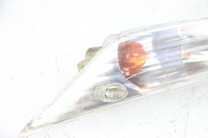 photo de CLIGNOTANT AVANT GAUCHE PIAGGIO ZIP 2T 50 (2009 - 2019) - Zoom composants