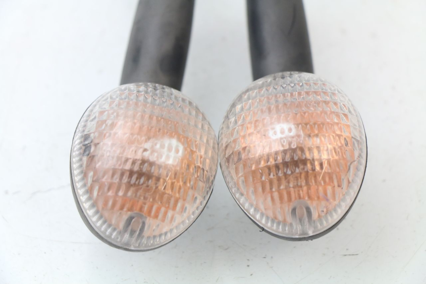 photo de CLIGNOTANT AVANT PEUGEOT LUDIX 50 (2008 - 2017)