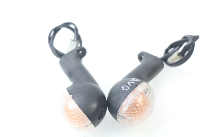 photo de CLIGNOTANT AVANT PEUGEOT LUDIX 50 (2008 - 2017)