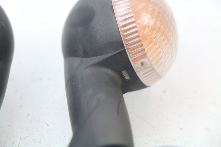 photo de CLIGNOTANT AVANT PEUGEOT LUDIX 50 (2008 - 2017)