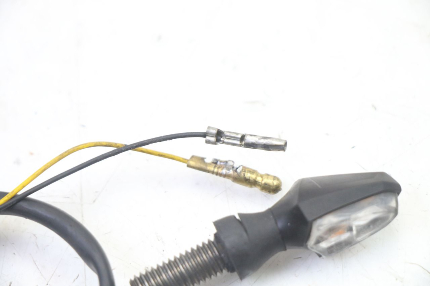 photo de CLIGNOTANT AVANT SUZUKI SV S 650 (2003 - 2009)