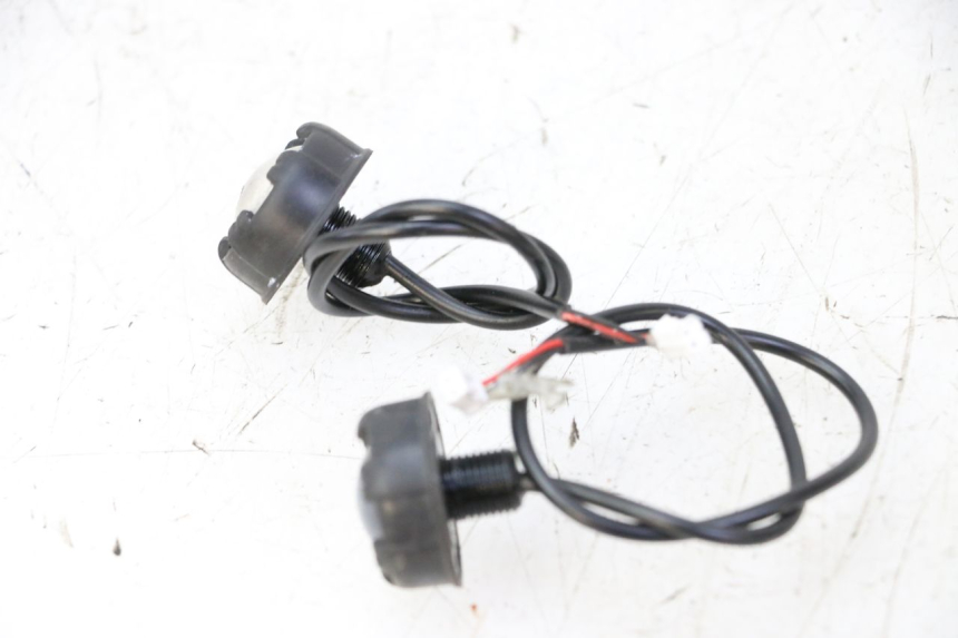 photo de CLIGNOTANT AVANT DUALTRON VICTOR LIMITED 1