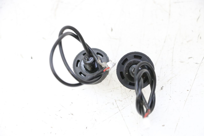 photo de CLIGNOTANT AVANT DUALTRON VICTOR LIMITED 1