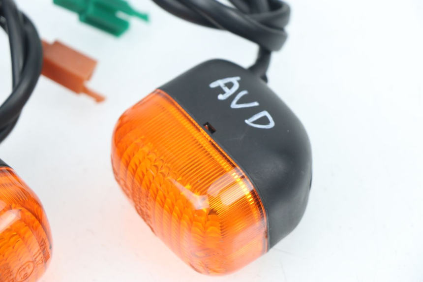 photo de CLIGNOTANT AVANT YAMAHA BW'S BWS 125 (2010 - 2013)