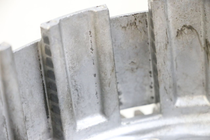 photo de CLOCHE EMBRAYAGE YAMAHA FJR ABS 1300 (2006 - 2012) - Zoom état d’usage