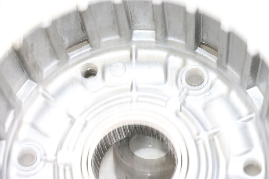 photo de CLOCHE EMBRAYAGE YAMAHA FJR ABS 1300 (2006 - 2012) - Marquages et références