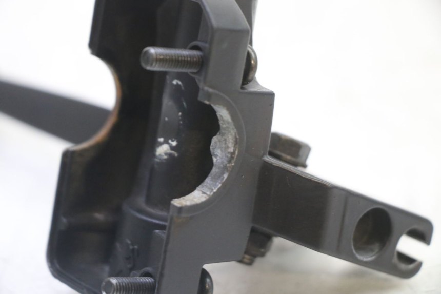 photo de COCOTTE FREIN GAUCHE PEUGEOT STREETZONE I 2T 50 (2018 - 2020)