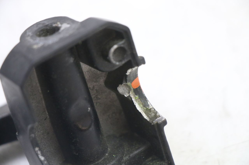 photo de COCOTTE FREIN GAUCHE PEUGEOT STREETZONE I NAKED 2T 50 (2018 - 2020)