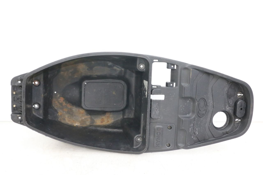 photo de COFFRE SELLE KYMCO AGILITY RS 4T 50 (2009 - 2013)