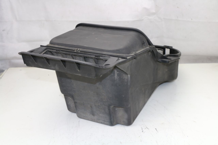 photo de COFFRE SELLE DAELIM S2 FI 125 (2008 - 2017)