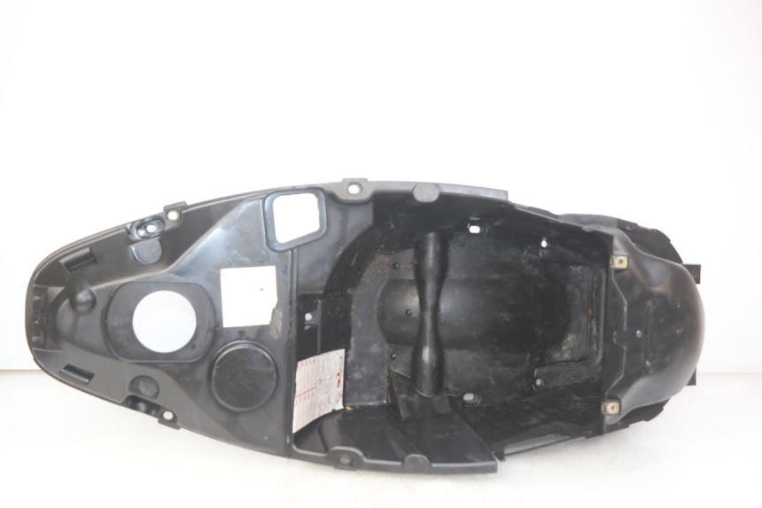 photo de COFFRE SELLE PEUGEOT ELYSEO 125 (1999 - 2004)