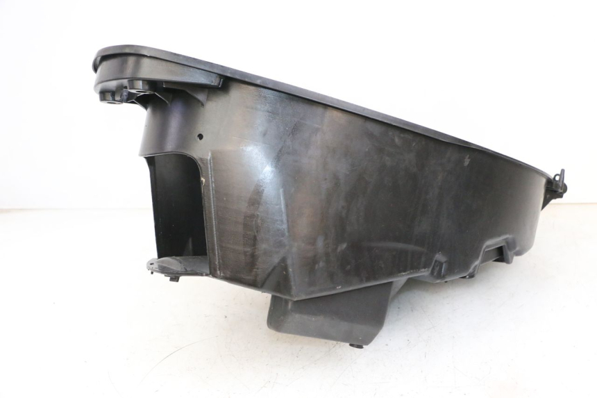 photo de COFFRE SELLE MBK FLAME X 125 (2007 - 2016) - Vue d’ensemble