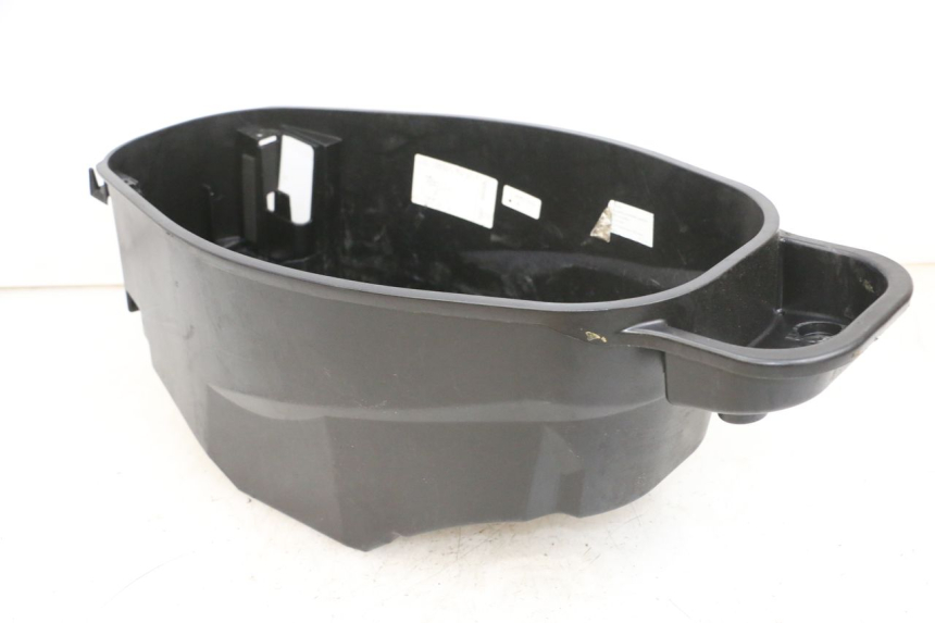 photo de COFFRE SELLE MBK FLIPPER 115 (2013 - 2017) - Gros plan technique