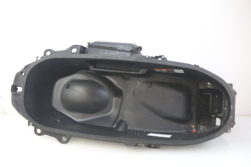photo de COFFRE SELLE HONDA FORZA 125 (2015 - 2016)